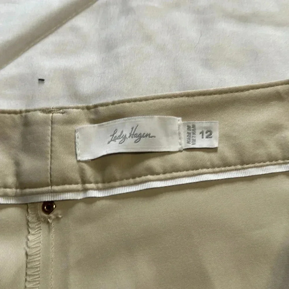 Lady Hagen khaki shorts size 12 golf - Picture 4 of 5